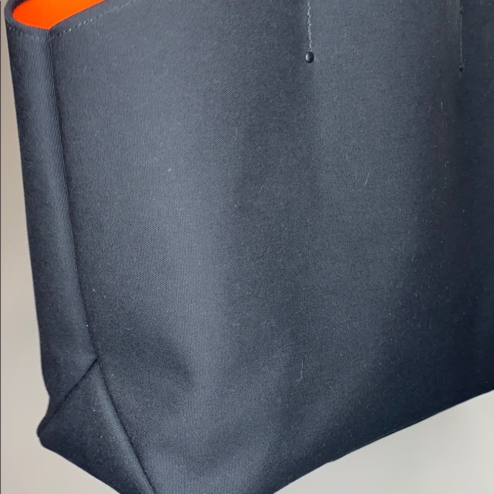 Prada tote - Picture 7 of 7